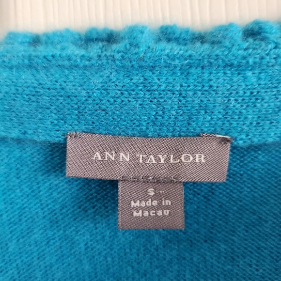Ann Taylor 100% Cashmere Turquoise One Button Cardigan Size Small - Picture 4 of 7